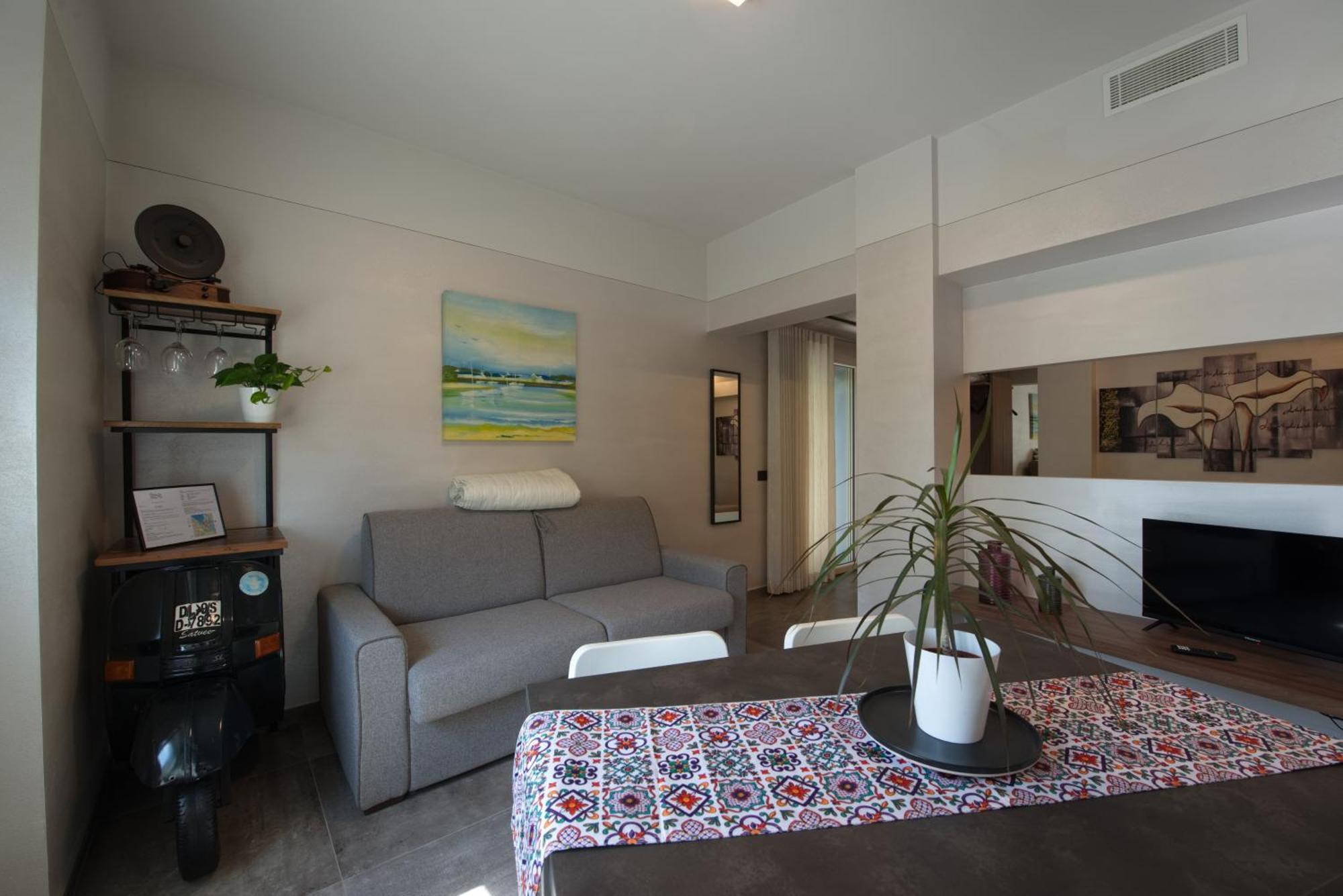 Via Goito 25 Rooms & Apartment Peschiera del Garda Exterior photo